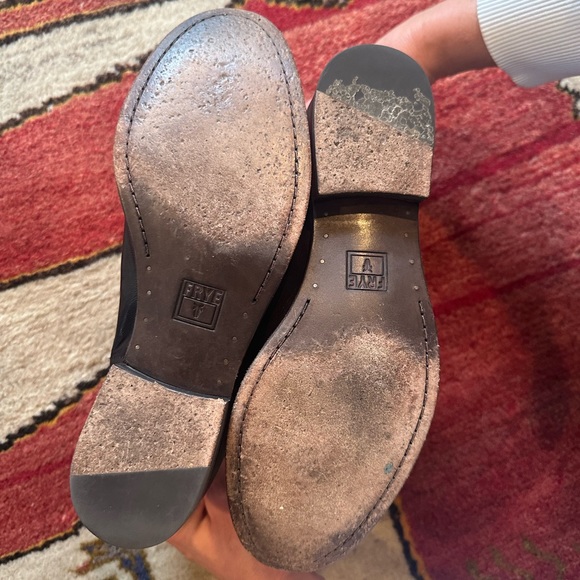 Frye Melissa Scrunch Short Boots. Black leather. Women's Size 7.5 - Picture 5 of 5